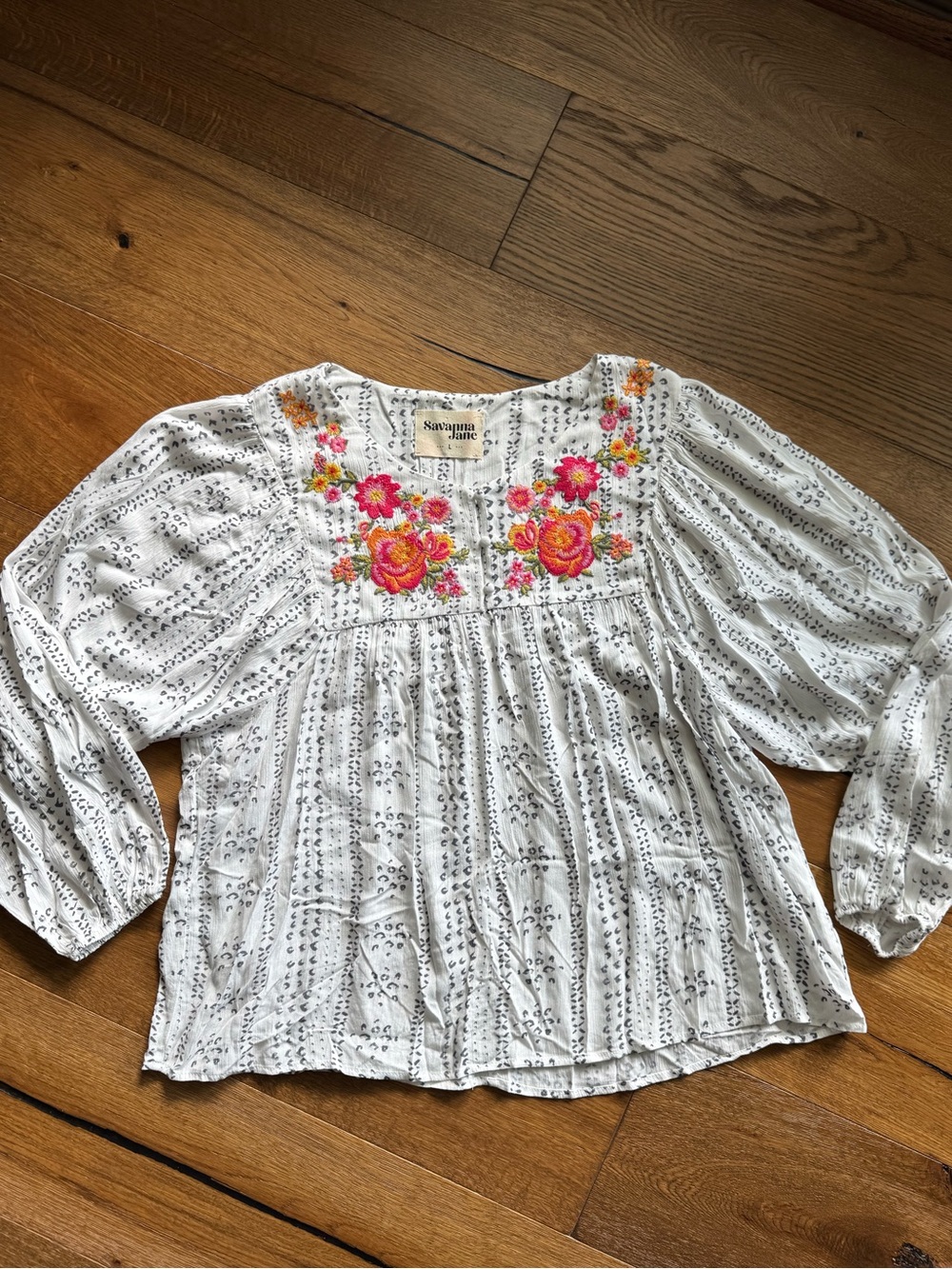 Savanna Jane White Peasant Blouse Pink Orange Floral Embroidery Boho Romantic